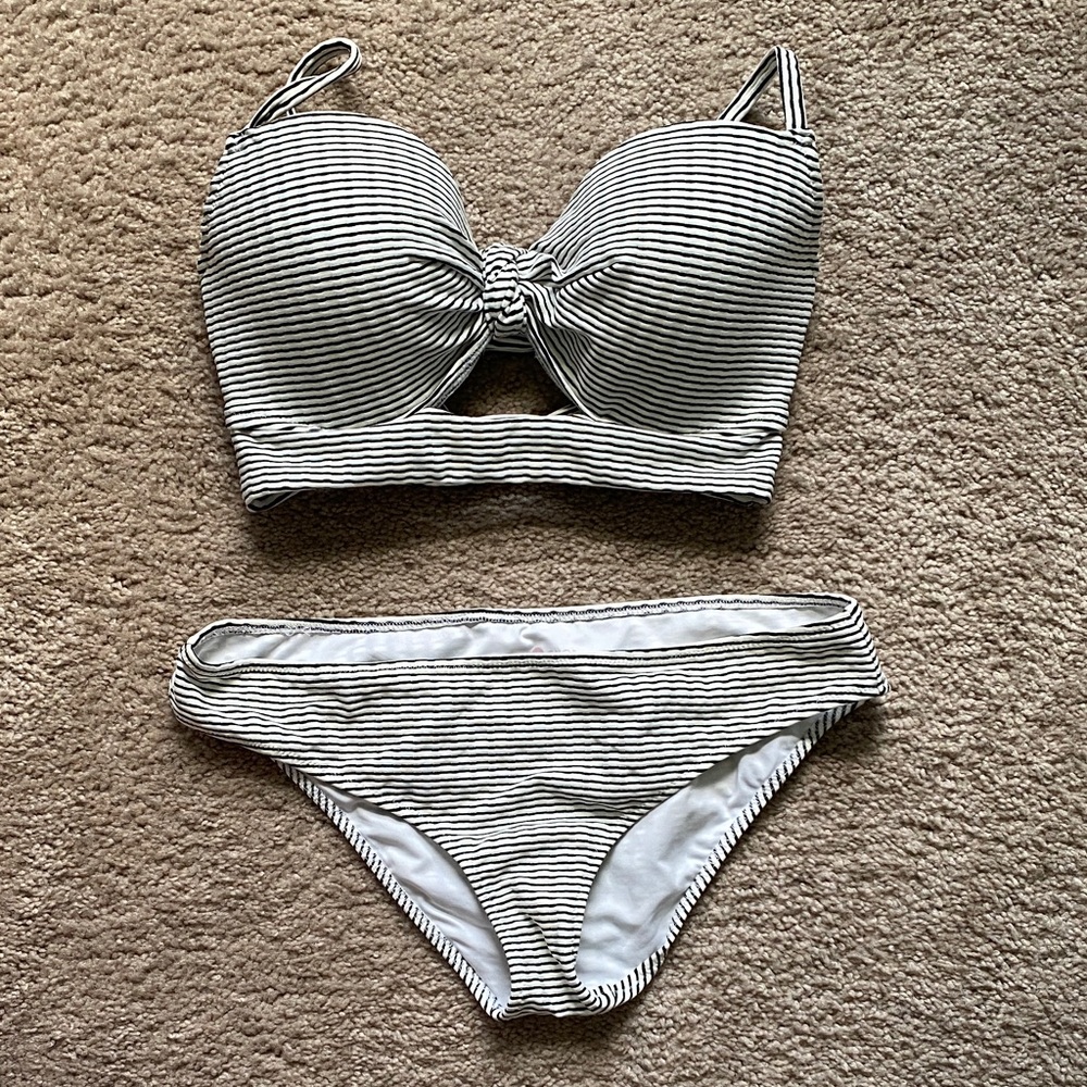 Shade & Shore Bikini Set